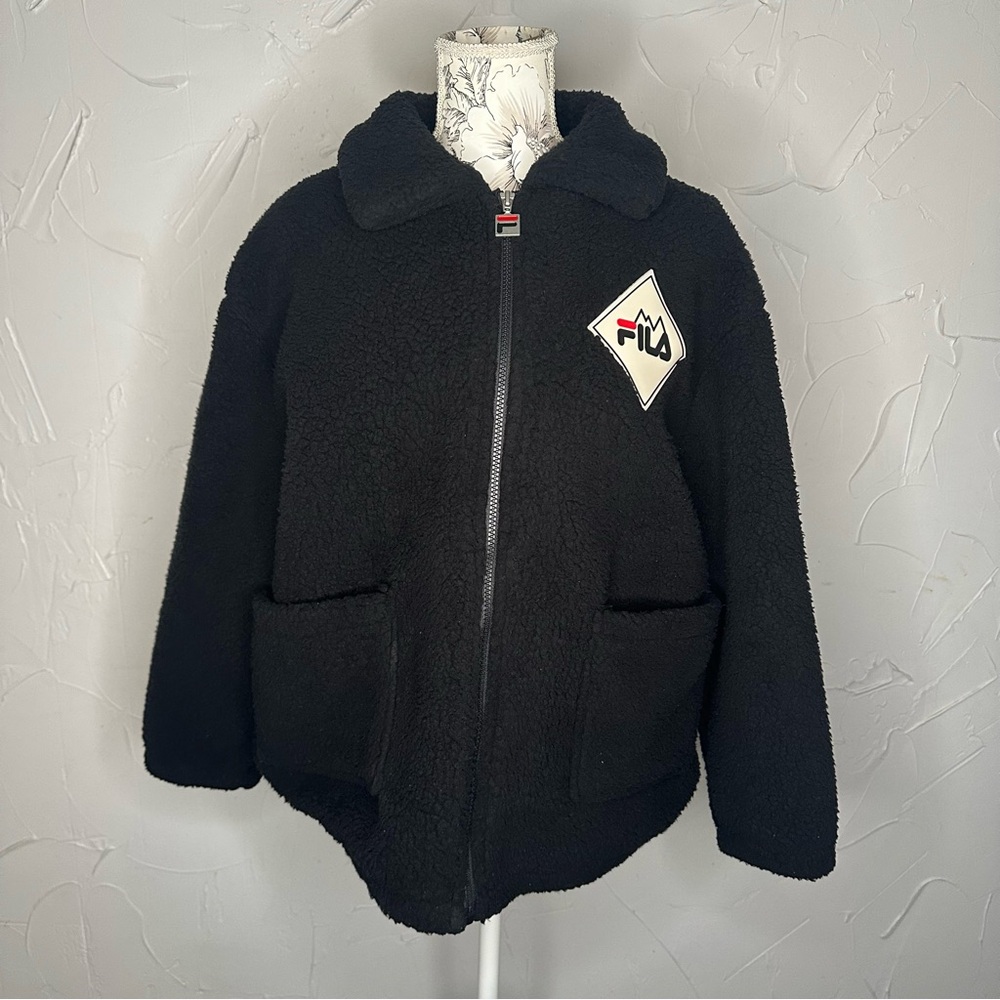UO fila sherpa mountain jacket | SIZE M [ORIGINALLY $100]